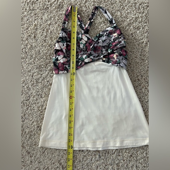 Lululemon Size 6- Worn Once- Perfect. Off White With Floral Design. Perfect. - Picture 2 of 8